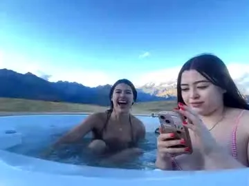 monikate_ – webcam model profile photo Image 4