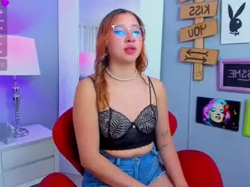 t_tragedienne – webcam model profile photo Image 15