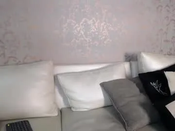 lemonnata – webcam model profile photo Image 10