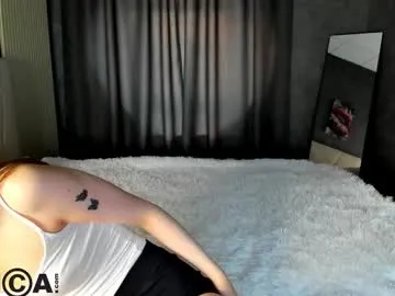 briadominick – webcam model profile photo Image 3