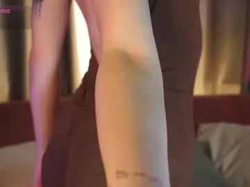 madisonlara – webcam model profile photo Image 15