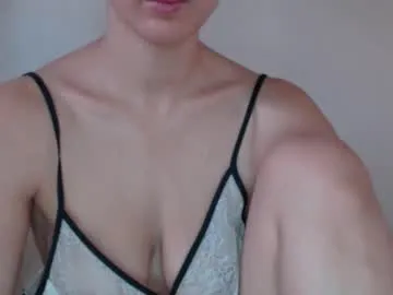 misssweettie – webcam model profile photo Image 16