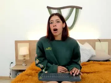 pinkestmango – webcam model profile photo Image 3