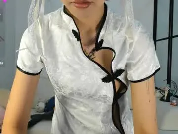 miko_san Image 16