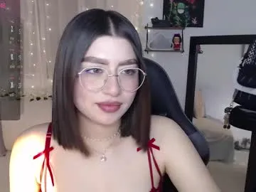 isabellaevans2003 – webcam model profile photo Image 2