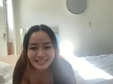 skyisland777 – webcam model profile photo Image 5