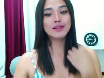 bright_diamonds_054 – webcam model profile photo Image 8