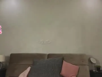 breeding_material – webcam model profile photo Image 7