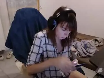 RayleWilliss – webcam model profile photo Image 2