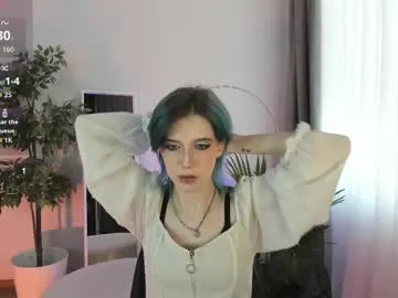 informal_ – webcam model profile photo Image 4