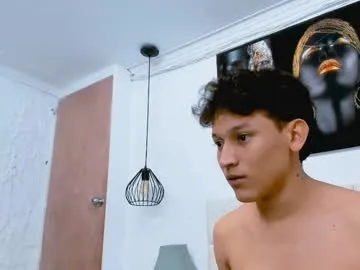 wowsquirt – webcam model profile photo Image 2