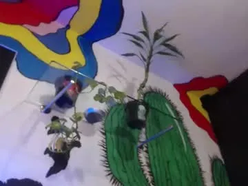 AngieShaen – webcam model profile photo Image 14