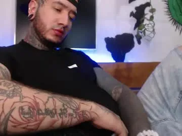 AngieShaen – webcam model profile photo Image 8