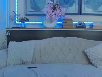 natyxo – webcam model profile photo Image 3