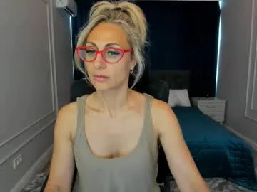 _sirine_ – webcam model profile photo Image 7