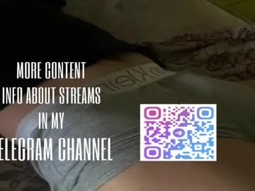 lustyaura – webcam model profile photo Image 8