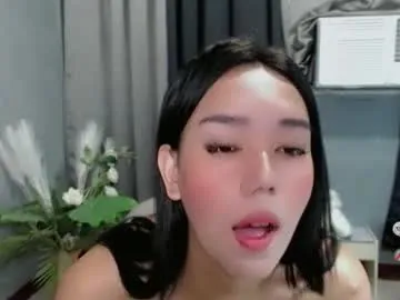 biancashermann – webcam model profile photo Image 9