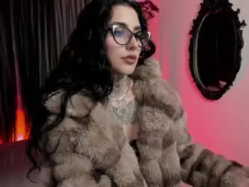 krisi_kiss – webcam model profile photo Image 8