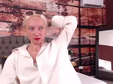 misssweettie – webcam model profile photo Image 9