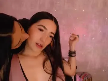 little_irene – webcam model profile photo Image 5