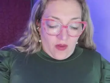 lanie__ – webcam model profile photo Image 4