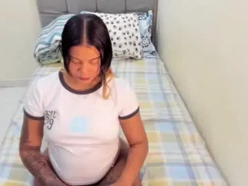 lanie__ – webcam model profile photo Image 14