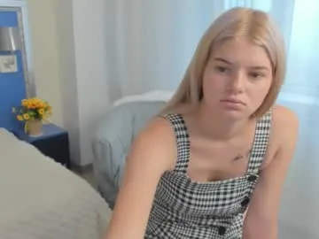 doux_amer – webcam model profile photo Image 2