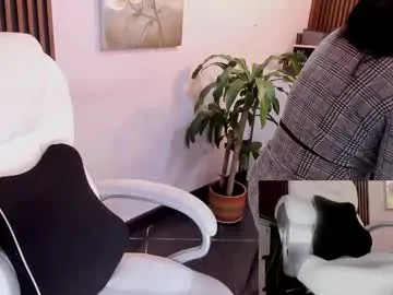 sofia_gomes_ – webcam model profile photo Image 3