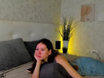 violeet_ash – webcam model profile photo Image 14