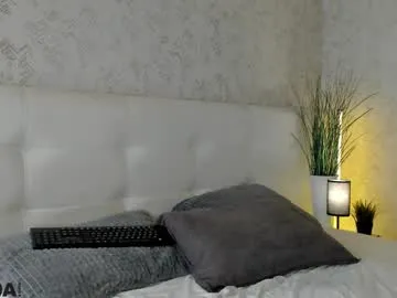 violeet_ash – webcam model profile photo Image 17