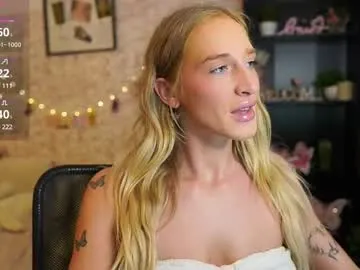 doux_amer – webcam model profile photo Image 9