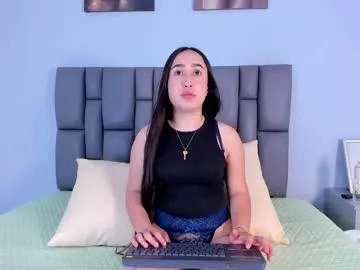 niicolle_evanss's Thumb Image