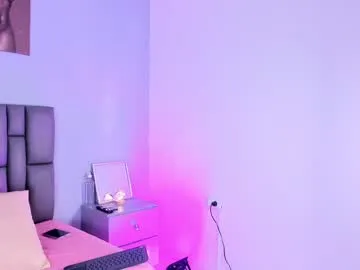niicolle_evanss Image 2