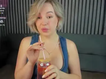 flaming_hotty – webcam model profile photo Image 11