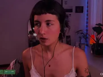 nina_just Image 18