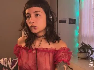 nina_just Image 3