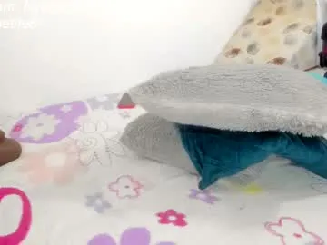 siminfox – webcam model profile photo Image 6