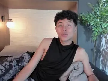 sellapink – webcam model profile photo Image 3