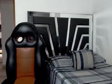 reddfoxxy – webcam model profile photo Image 19