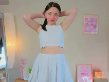 _sirine_ – webcam model profile photo Image 7