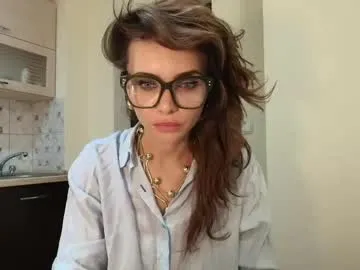 mazzanti_ – webcam model profile photo Image 3