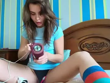 mazzanti_ – webcam model profile photo Image 9