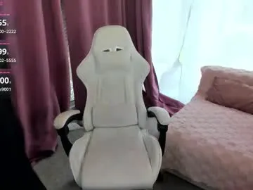 _sirine_ – webcam model profile photo Image 3