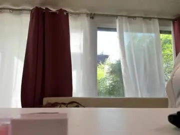 _sirine_ – webcam model profile photo Image 5