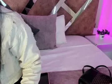 bendingofwillow – webcam model profile photo Image 10