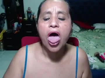 kittyloffe – webcam model profile photo Image 2