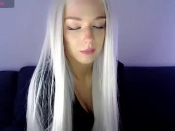 pervyblonde – webcam model profile photo