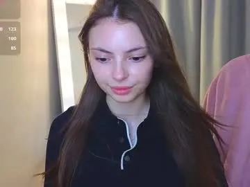 rosannaking – webcam model profile photo Image 14