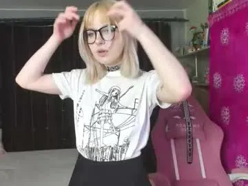 informal_ – webcam model profile photo Image 10