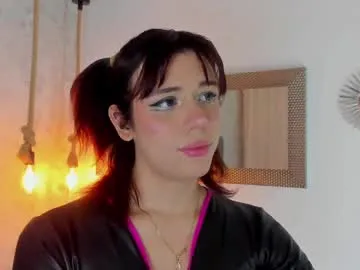 _sirine_ – webcam model profile photo Image 11